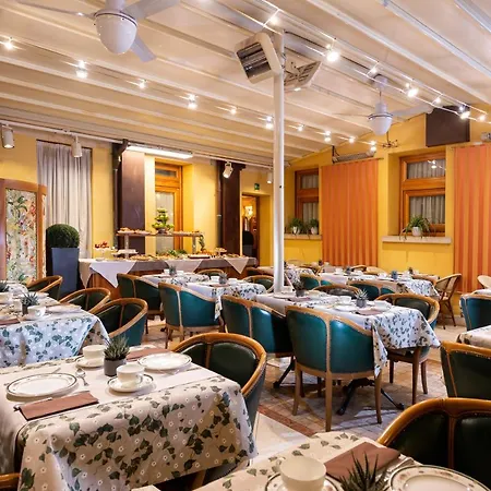 Szálloda Santa Marina 4*