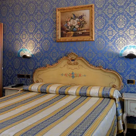 Santa Marina Hotel Benátky