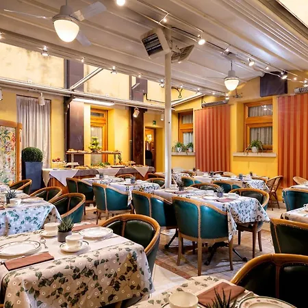 ホテル サンタ マリーナ