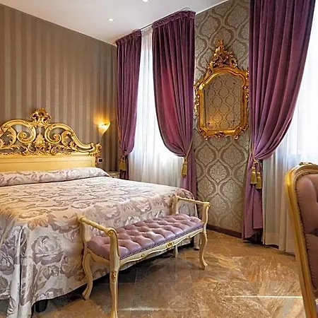 Santa Marina Hotel 4*