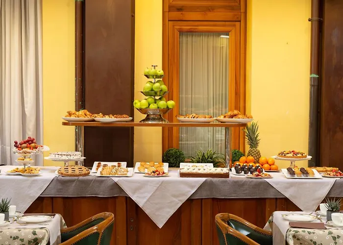 Santa Marina Hotel