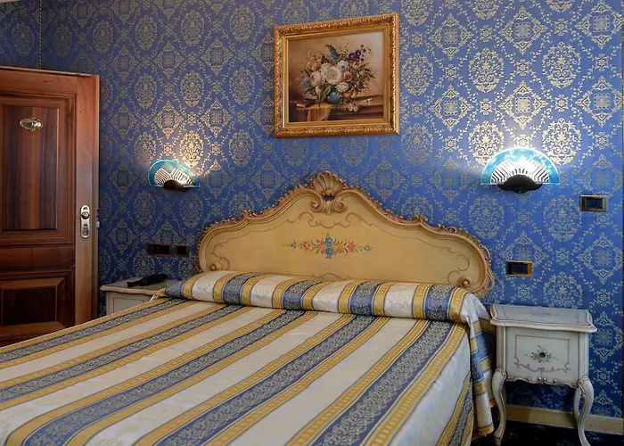 Santa Marina Otel Venedik